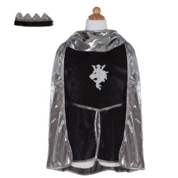 [61965] ENSEMBLE CHEVALIER ARGENTÉ AVEC TUNIQUE, CAPE ET COURONNE 5-6ANS